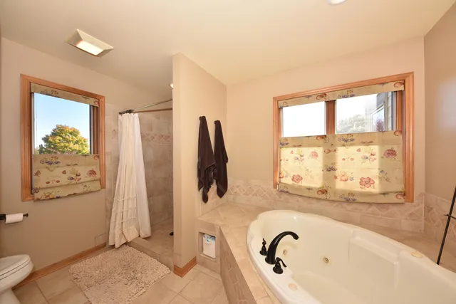 $619,000 | 123 Linden Lane, Cedar Grove, WI 53013