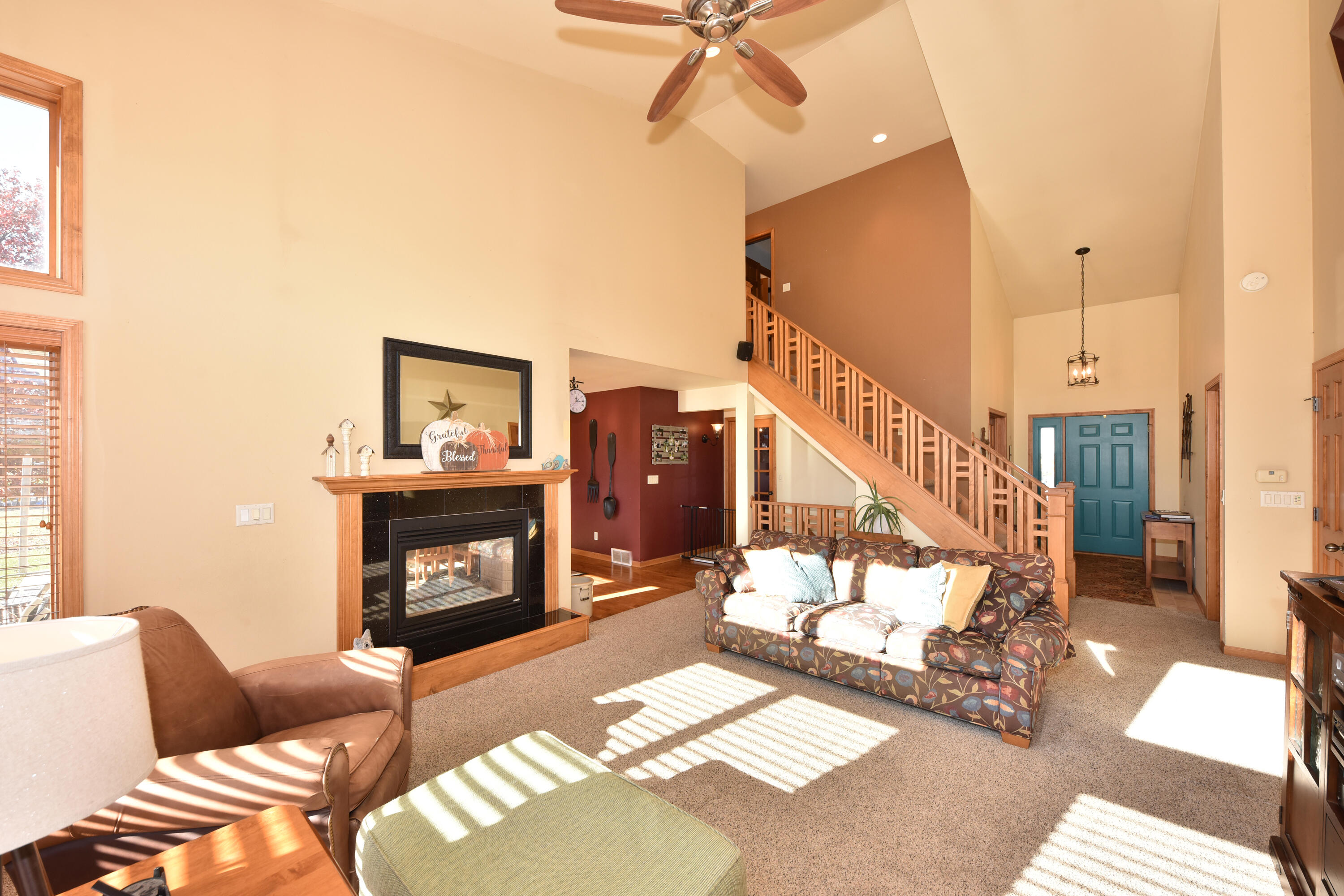 123 Linden Lane Cedar Grove, WI 53013 - Photo 4 of 37 Great Room