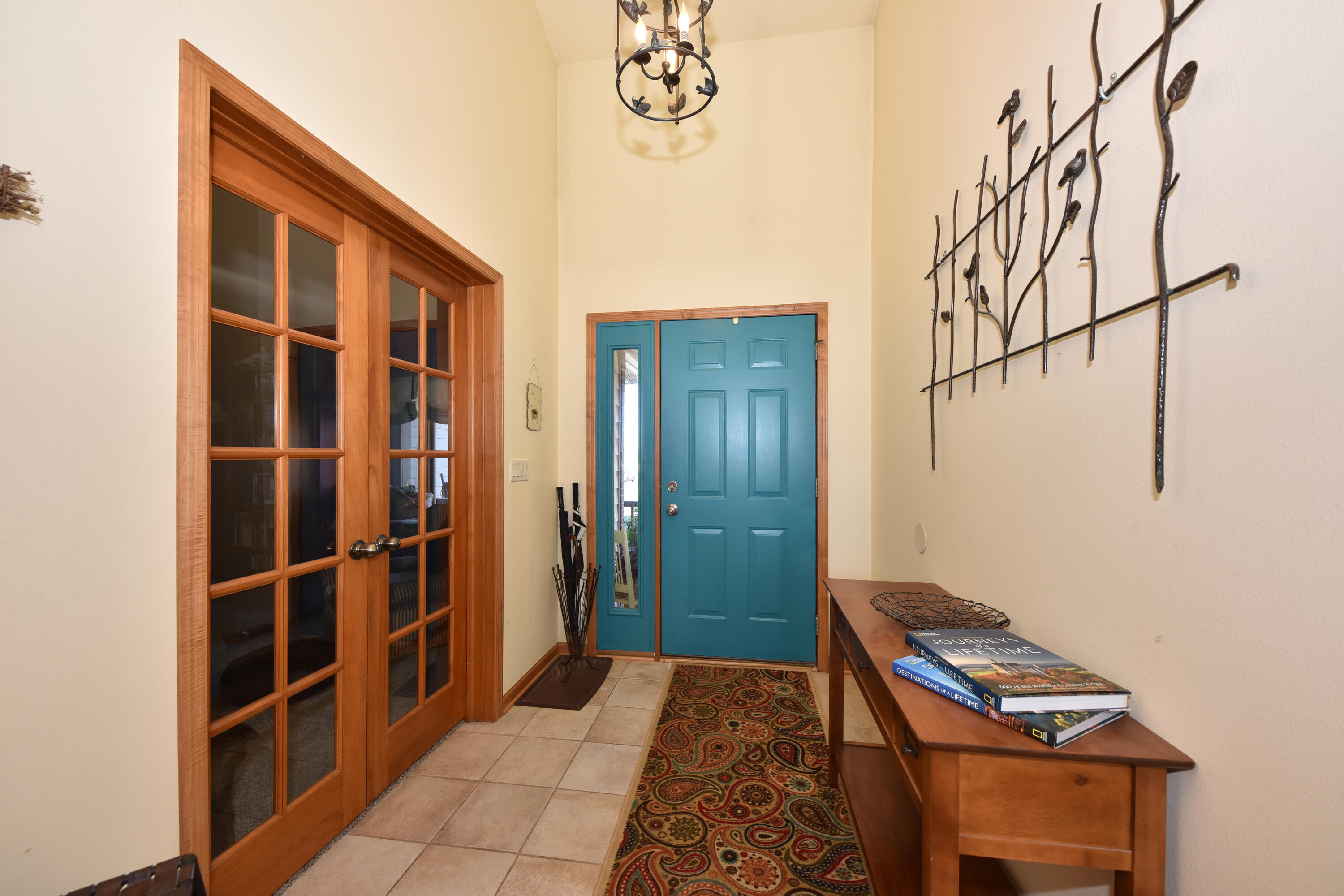 123 Linden Lane Cedar Grove, WI 53013 - Photo 8 of 37 Foyer