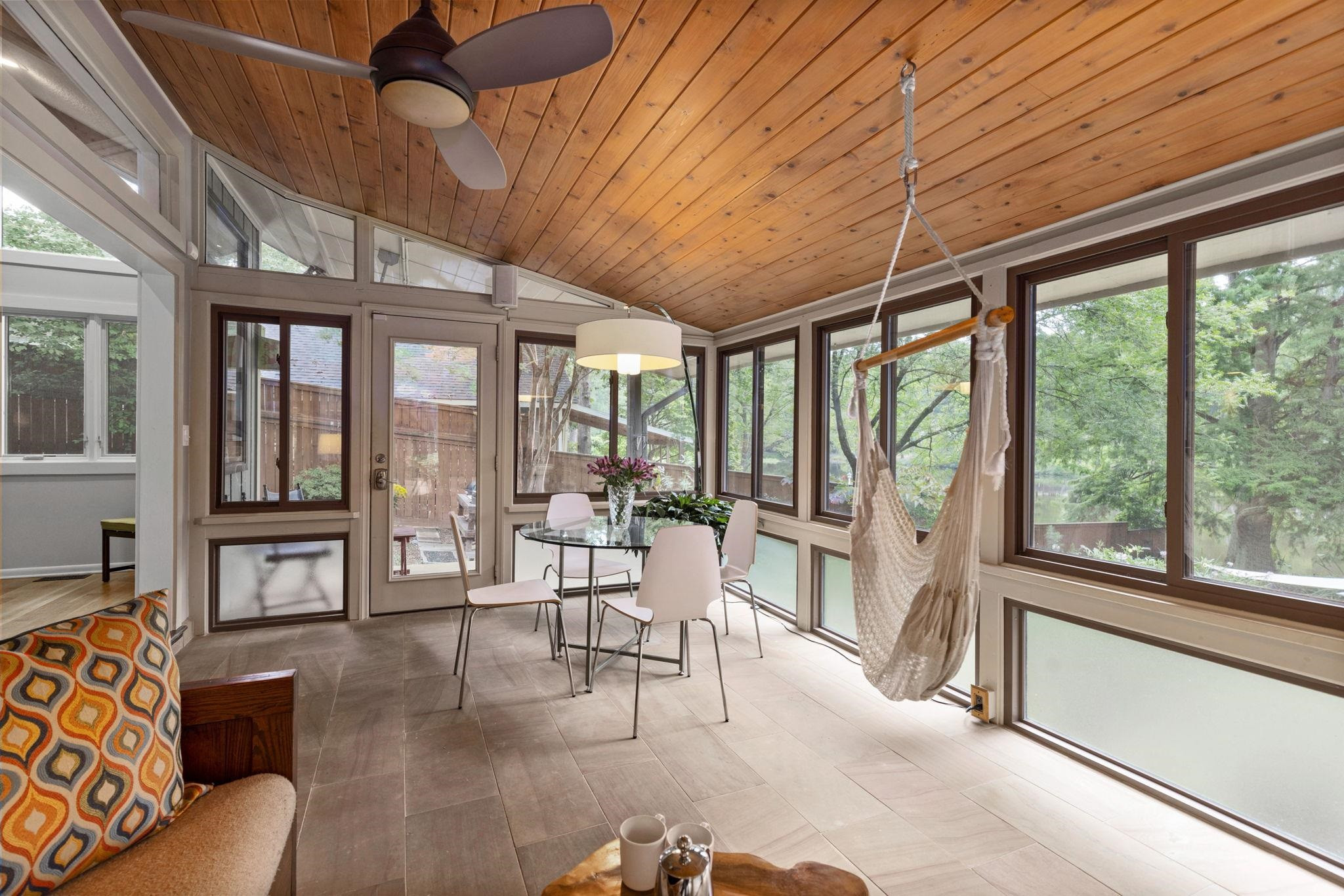 2204 Timberlake Drive Raleigh, NC 27604 - Photo 18 of 100 Sunroom