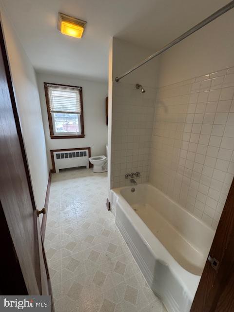 232 Bryan Place Hagerstown, MD 21740 - Photo 3 of 11 a bathroom with a tub a sink and a shower