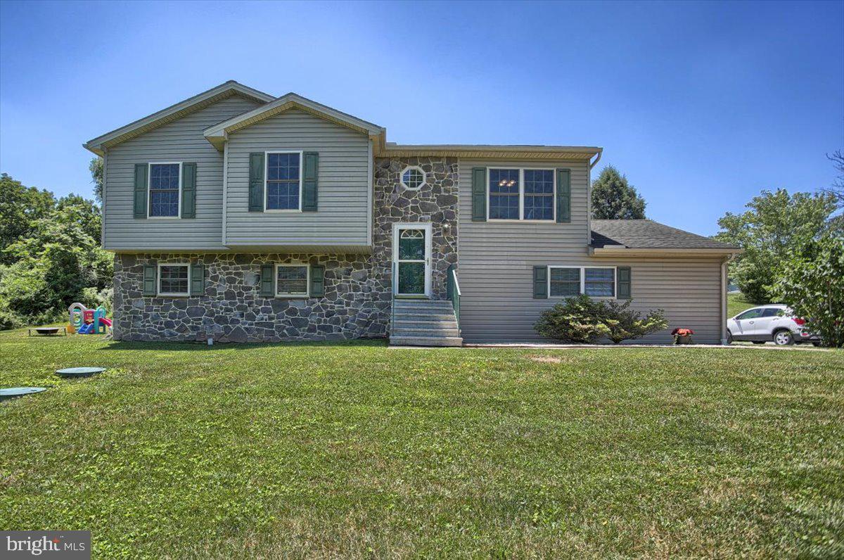 2409 Croll School Road York, PA 17403 - Photo 1 of 34 Gallery Image 1