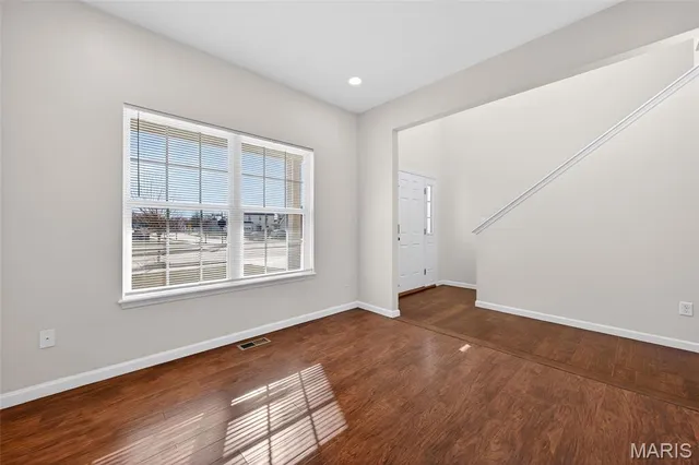 $2,650 | 3501 Charlestowne Crossing Drive, St. Charles, MO 63301