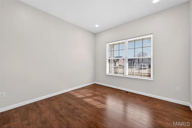 $2,650 | 3501 Charlestowne Crossing Drive, St. Charles, MO 63301