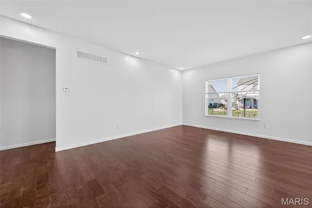 $2,650 | 3501 Charlestowne Crossing Drive, St. Charles, MO 63301