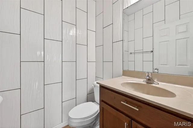 $2,650 | 3501 Charlestowne Crossing Drive, St. Charles, MO 63301