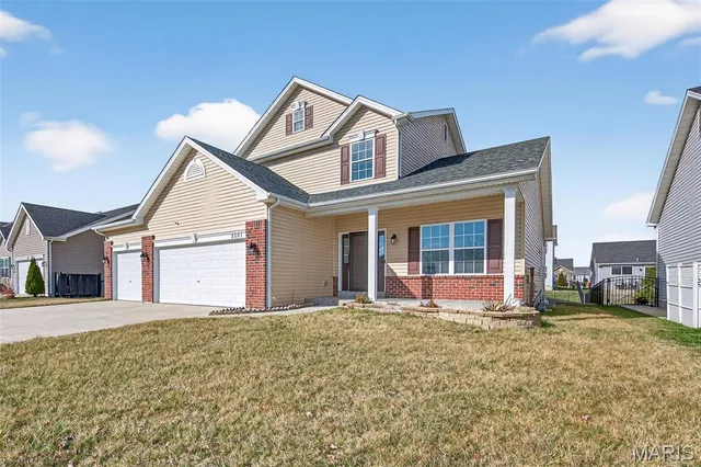 $2,650 | 3501 Charlestowne Crossing Drive, St. Charles, MO 63301