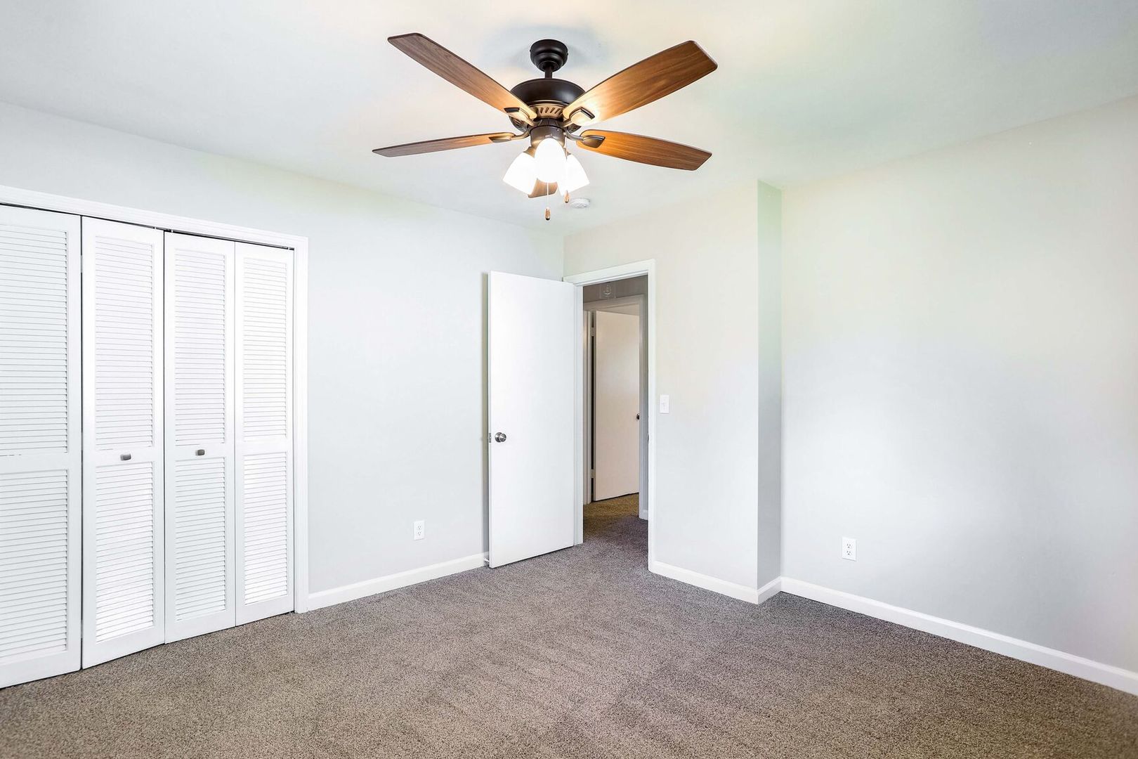 1716 Georgetown Drive Champaign, IL 61821 - Photo 22 of 36 a view of an empty room