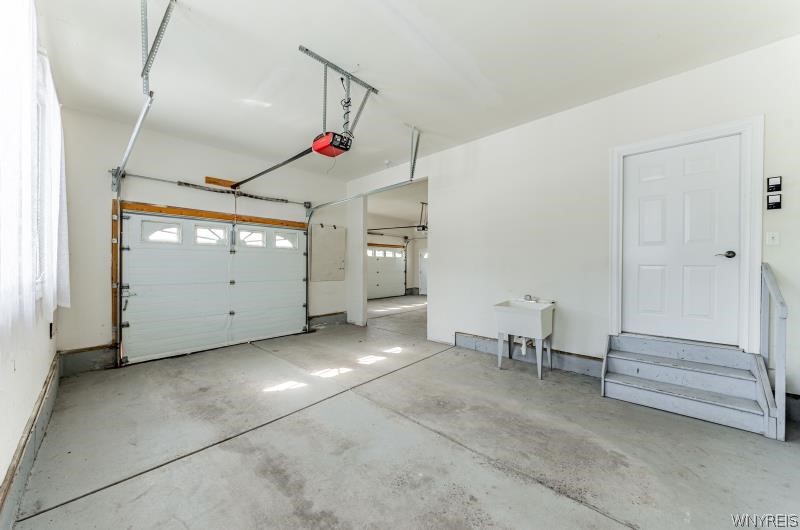 5061 Rockhaven Drive Clarence, NY 14031 - Photo 37 of 48 One car bay garage