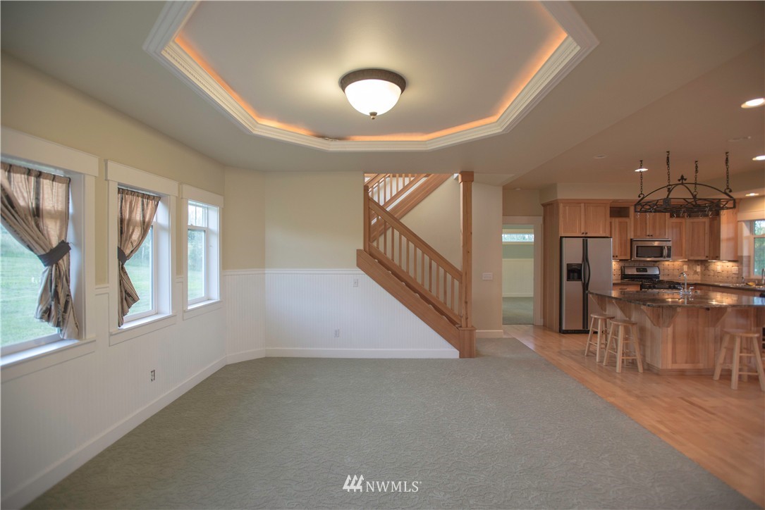 2456 H Street Road Blaine, WA 98230 - Photo 8 of 25 Gallery Image 8
