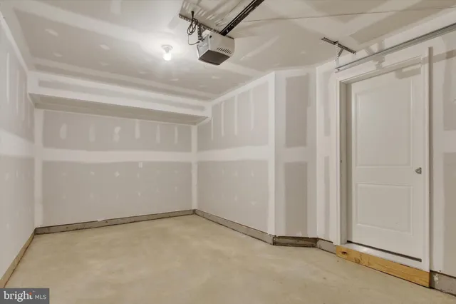 $2,100 | 105 Homestead Drive, Hanover, PA 17331