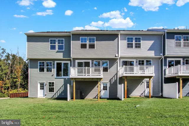 $2,100 | 105 Homestead Drive, Hanover, PA 17331
