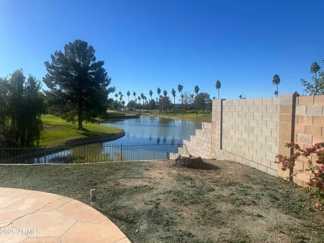 $2,700 | 1755 West Aspen Avenue, Gilbert, AZ 85233