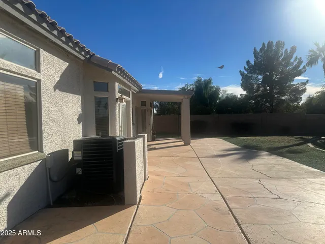 $2,700 | 1755 West Aspen Avenue, Gilbert, AZ 85233