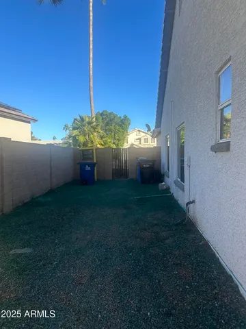 $2,700 | 1755 West Aspen Avenue, Gilbert, AZ 85233