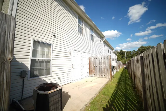 $1,300 | 2738 West Tharpe Street, Unit 2306, Tallahassee, FL 32303