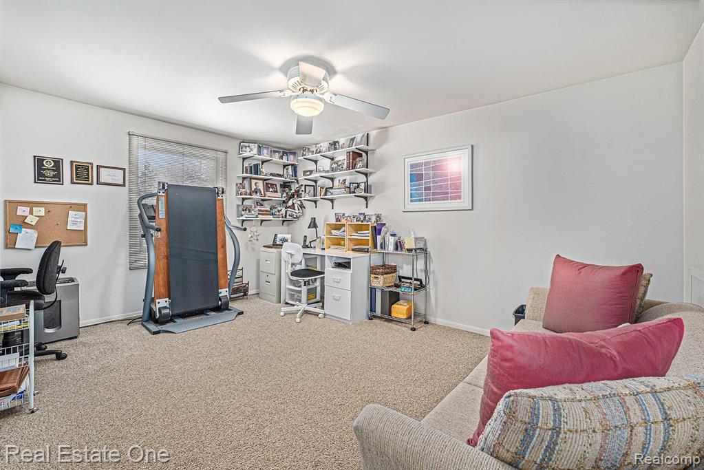 33840 York Ridge Street Farmington Hills, MI 48331 - Photo 20 of 25