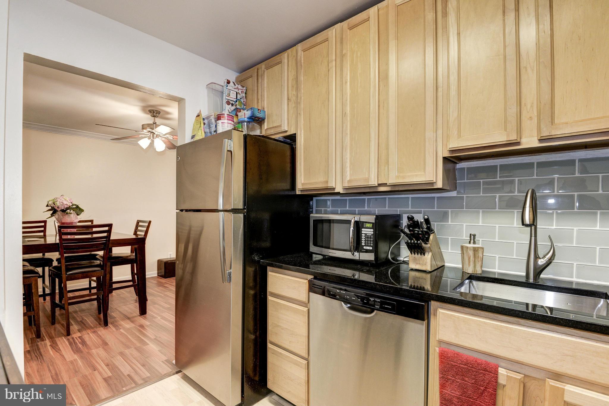 11600 Vantage Hill Road, Unit C Reston, VA 20190 - Photo 11 of 26 Kitchen