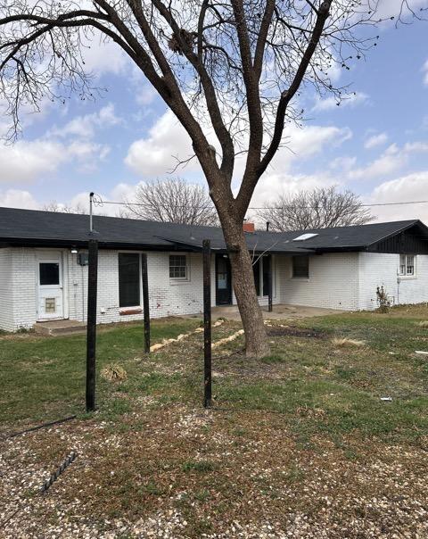 1309 59th Street Lubbock, TX 79412 - Photo 2 of 14 Back