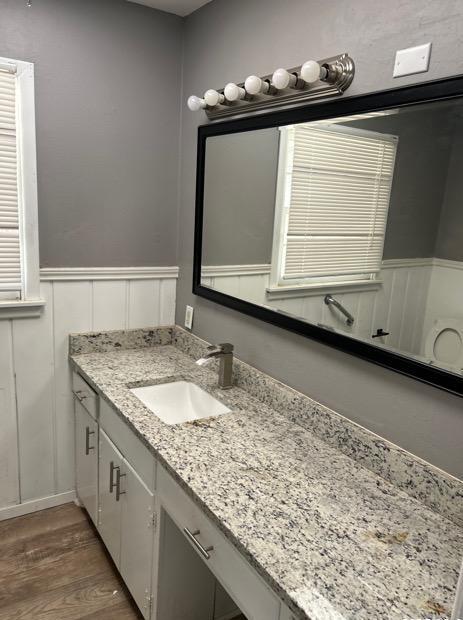 1309 59th Street Lubbock, TX 79412 - Photo 4 of 14 bath2