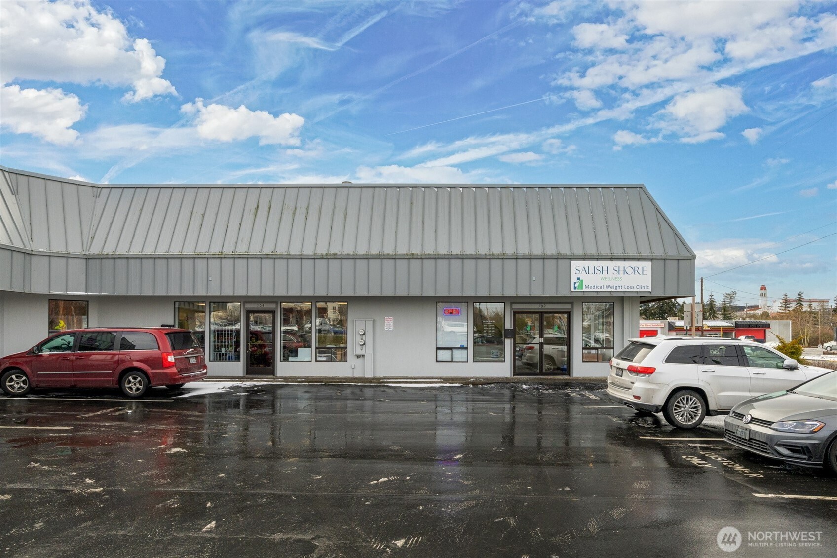 a car parked in front of a building