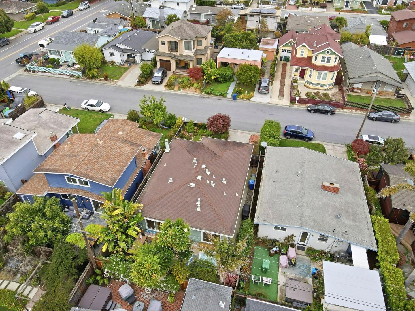 4570 Jewel Street Capitola, CA 95010 - Photo 33 of 45 an aerial view of residential houses with outdoor space and street view