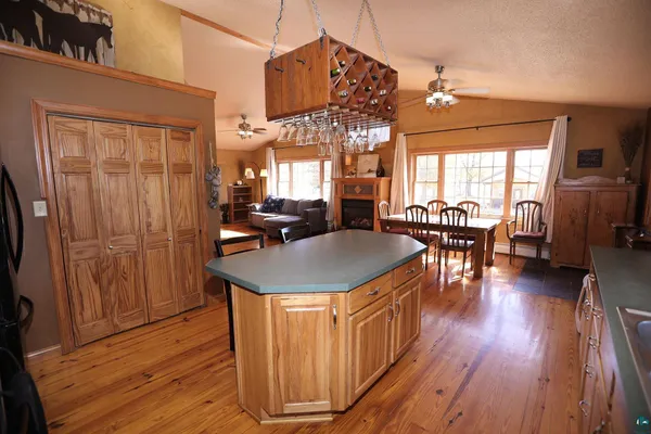 $675,000 | 53253 West Grindstone Road, Sandstone, MN 55072
