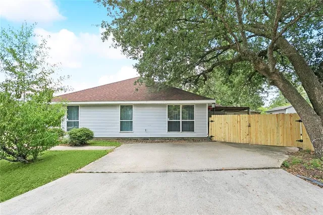 $242,000 | 2223 Pelican Street, Slidell, LA 70460