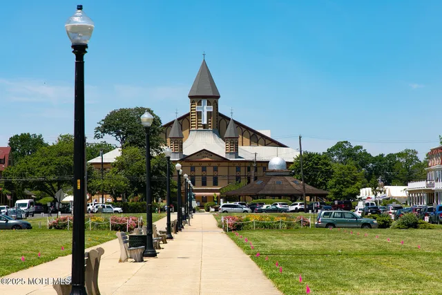 $7,000 | 44 Ocean Pathway, Ocean Grove, NJ 07756