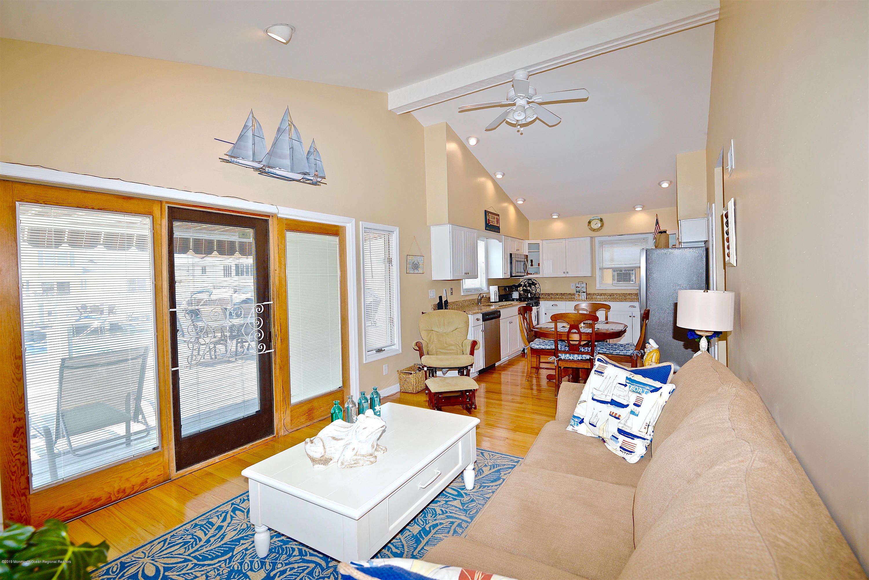 20 Neptune Road Toms River, NJ 08753 - Photo 9 of 26 20 Neptune Rd 8