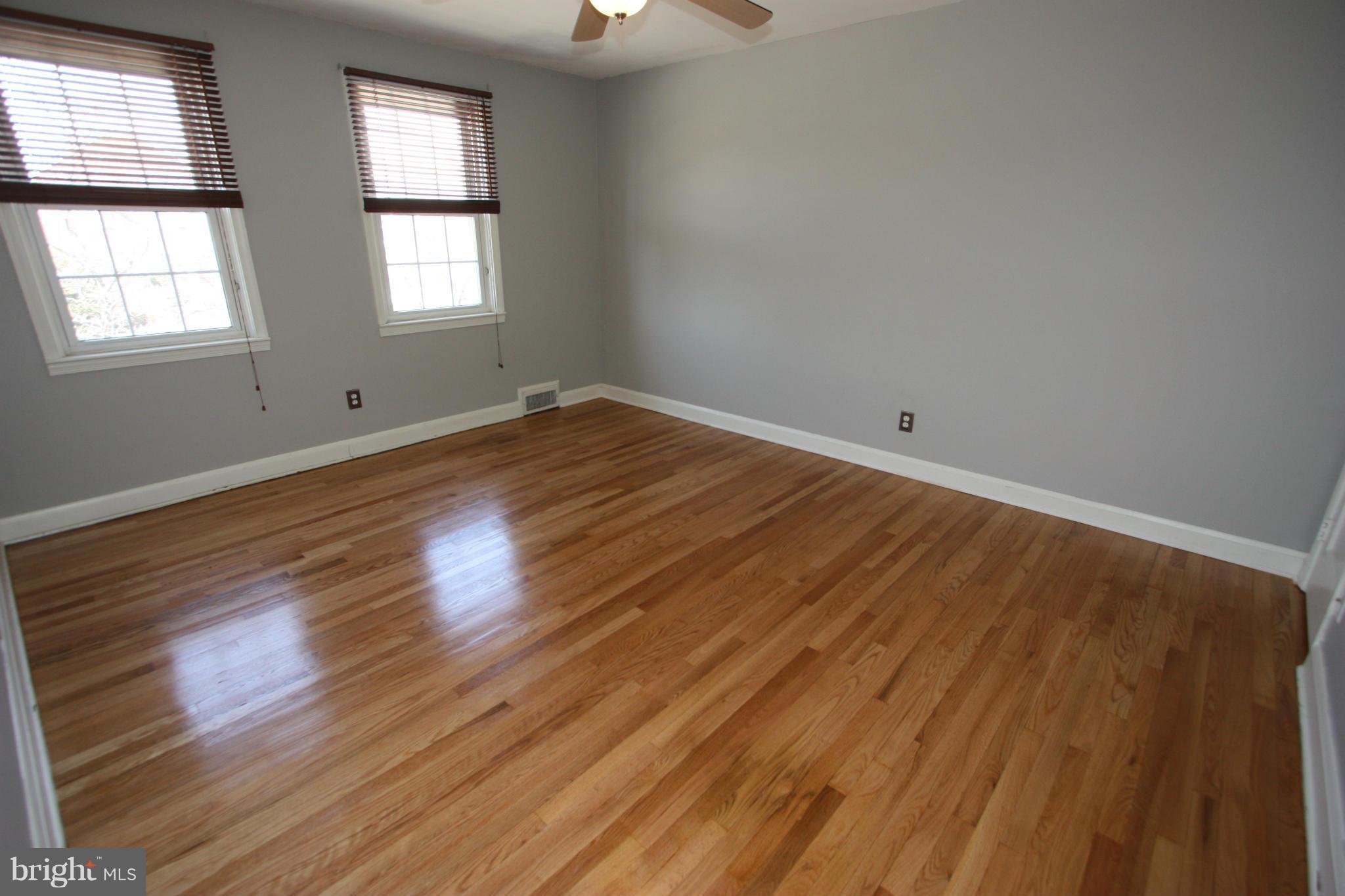 8135 Pleasant Plains Road Towson, MD 21286 - Photo 14 of 30 MASTER BEDROOM WITH CEILING FAN / LIGHT