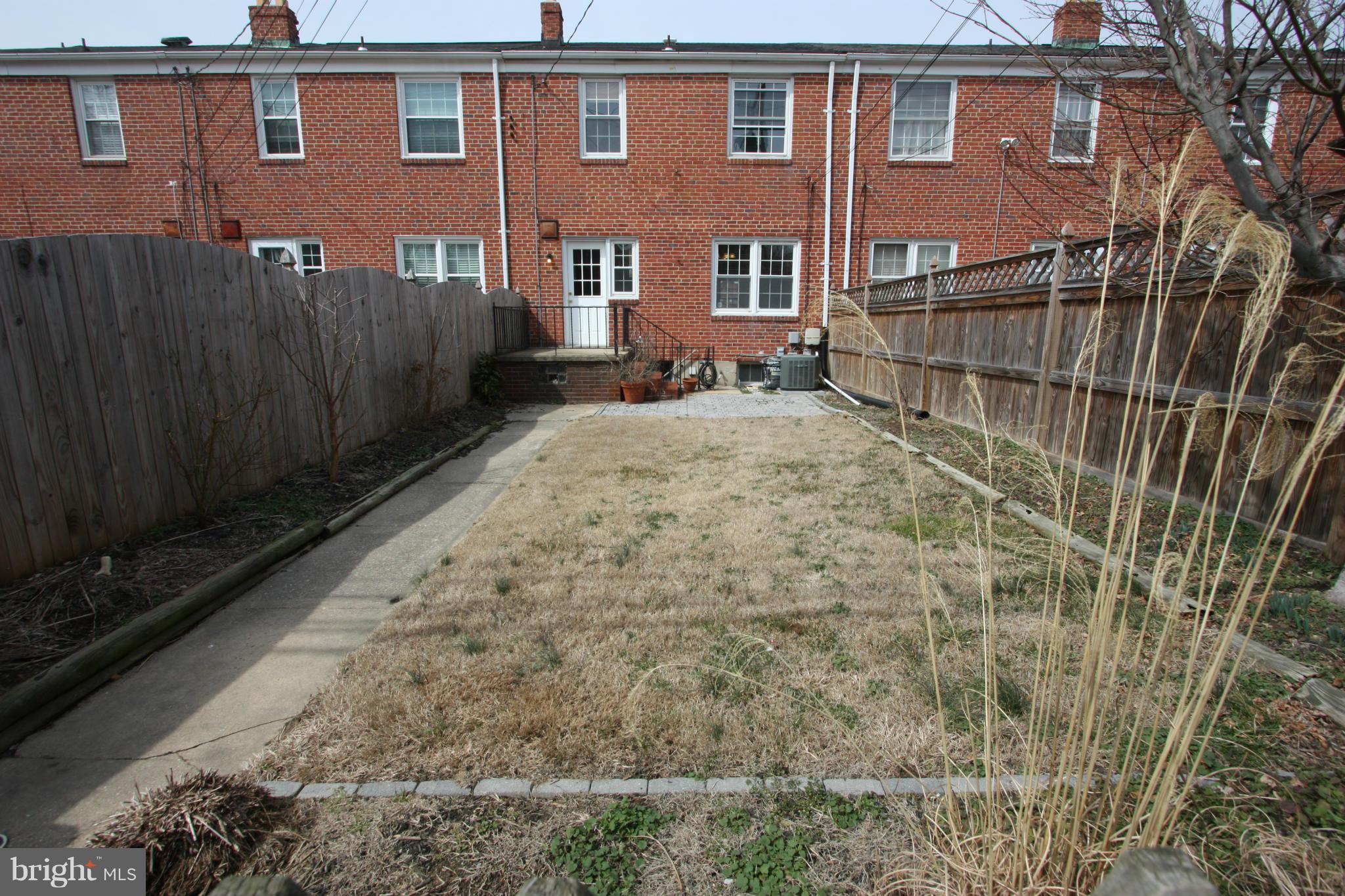 8135 Pleasant Plains Road Towson, MD 21286 - Photo 27 of 30 HIGH, DECORATIVE PRIVATE FENCE AROUND THE YARD