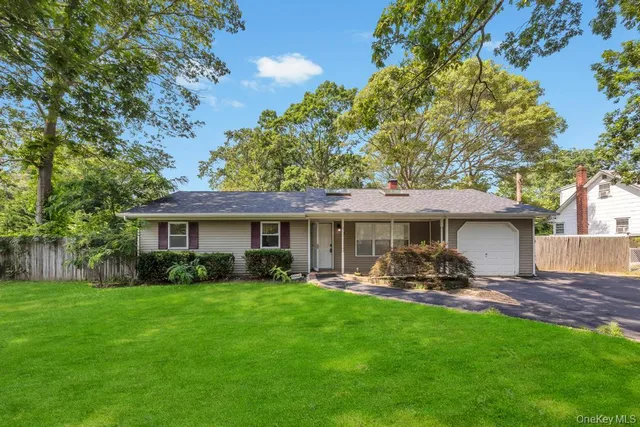 $459,999 | 11 Edwards Road, Mastic Beach, NY 11951