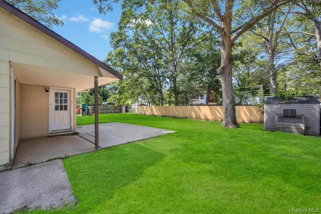 $459,999 | 11 Edwards Road, Mastic Beach, NY 11951