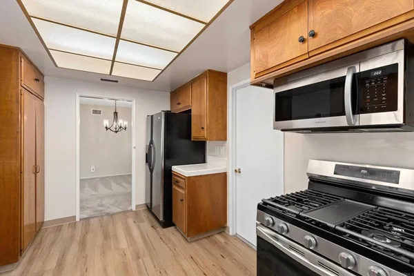 $5,000 | 1304 San Julian Drive, San Marcos, CA 92078