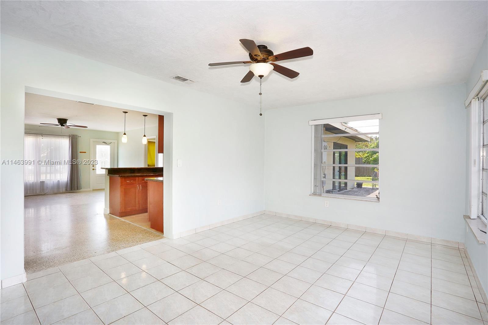 10045 Southwest 82nd Street Miami, FL 33173 - Photo 20 of 31