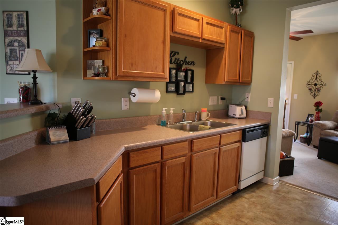 39 Gr-Pd-51 Greer, SC 29650 - Photo 4 of 26