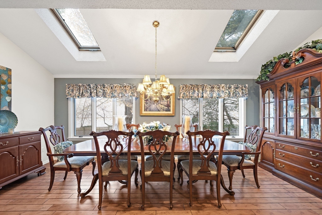 86 Abington Road, Unit 86 Danvers, MA 01923 - Photo 12 of 34