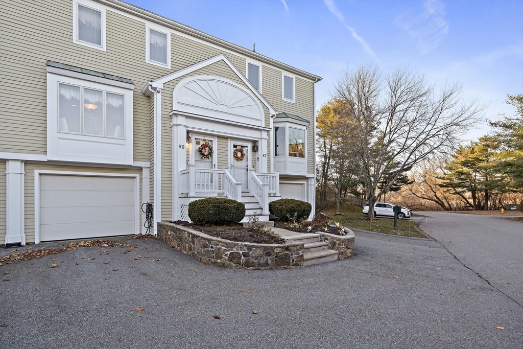 86 Abington Road, Unit 86 Danvers, MA 01923 - Photo 29 of 34