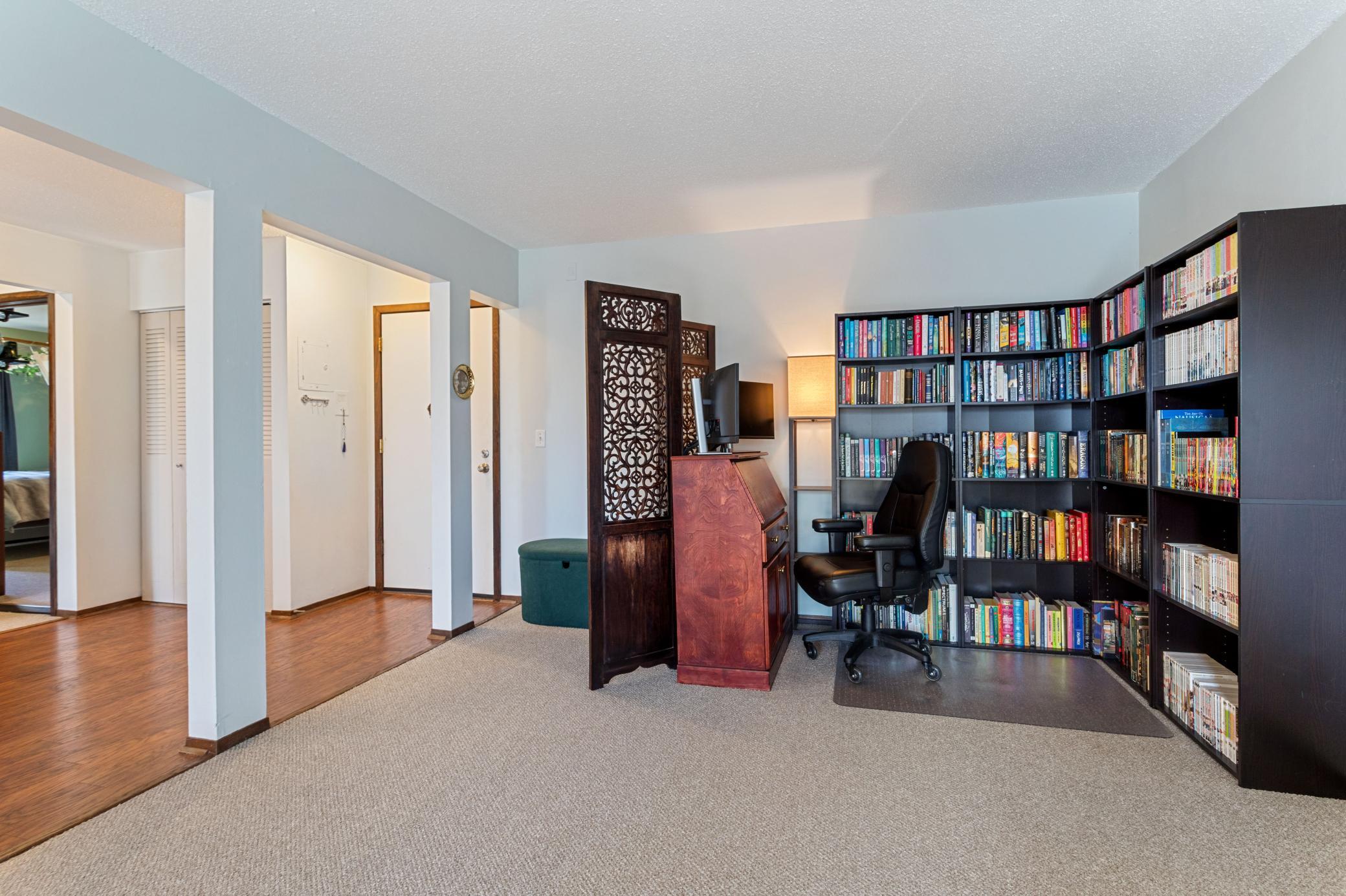 10750 Rockford Road, Unit 313 Plymouth, MN 55442 - Photo 3 of 22