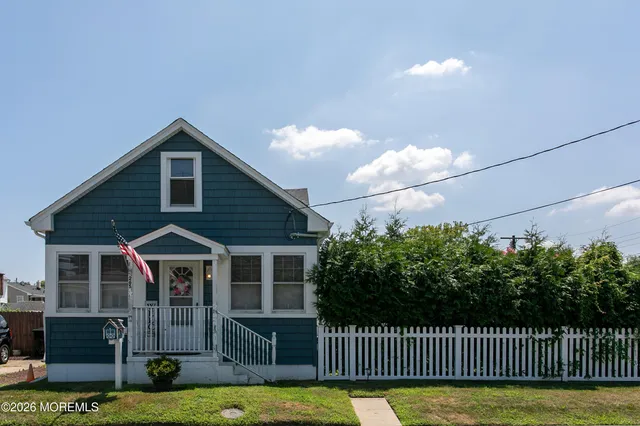 $389,000 | 265 Thompson Avenue, Middletown, NJ 07748