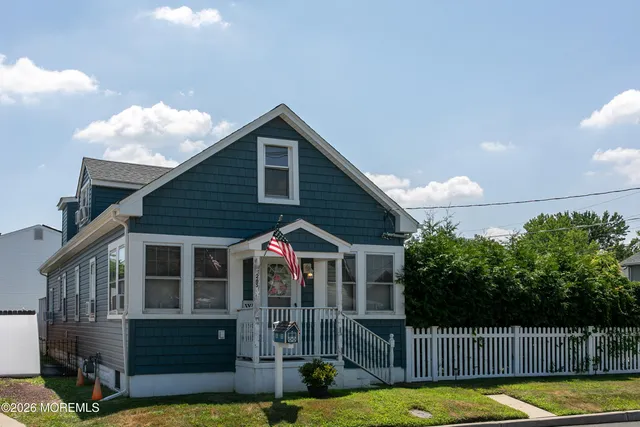 $389,000 | 265 Thompson Avenue, Middletown, NJ 07748