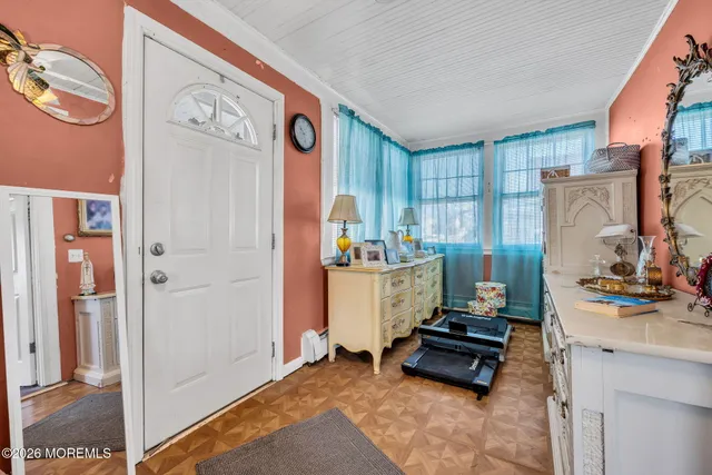 $389,000 | 265 Thompson Avenue, Middletown, NJ 07748