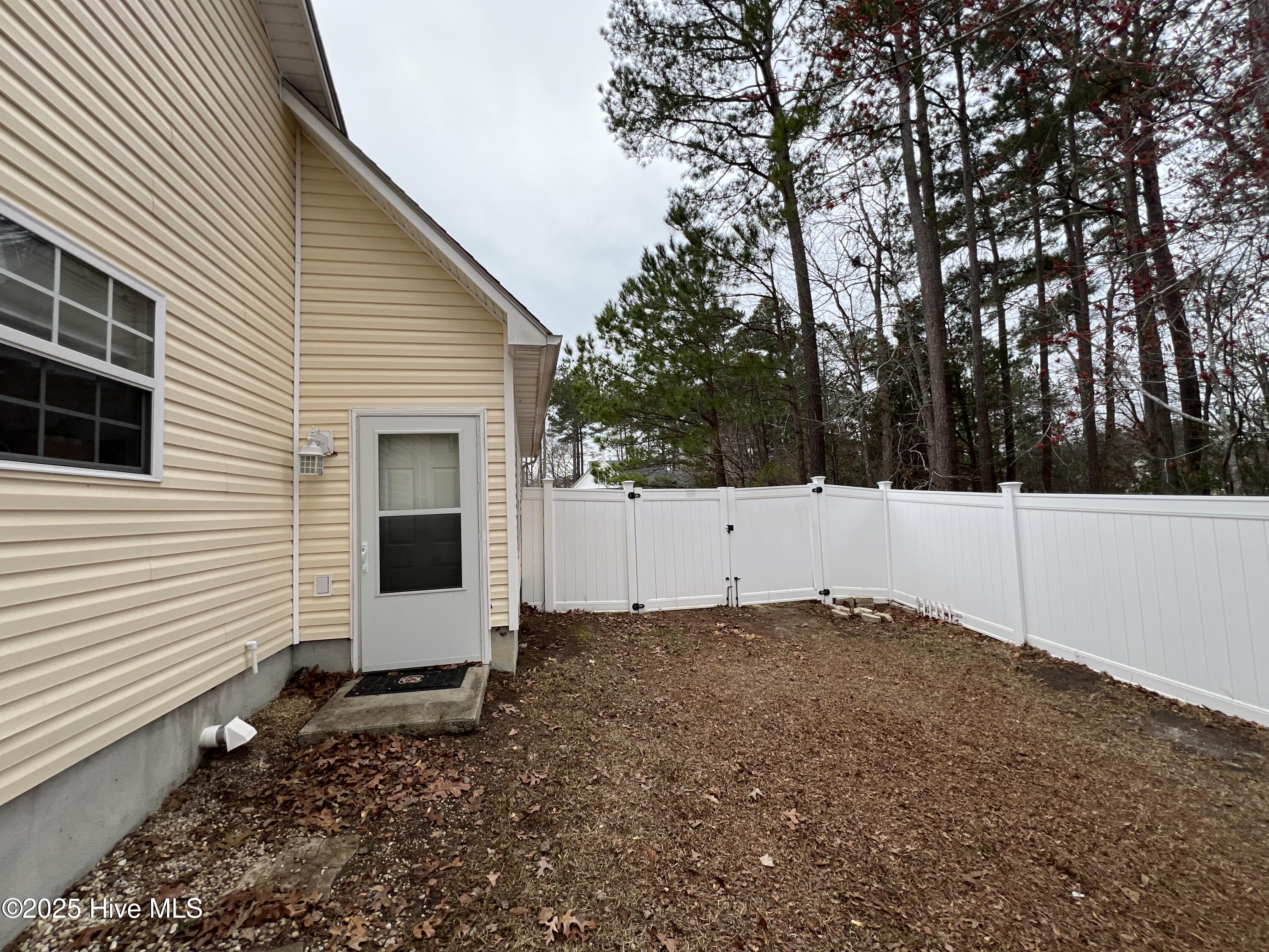 205 Harrier Drive Havelock, NC 28532 - Photo 52 of 57 IMG_0373