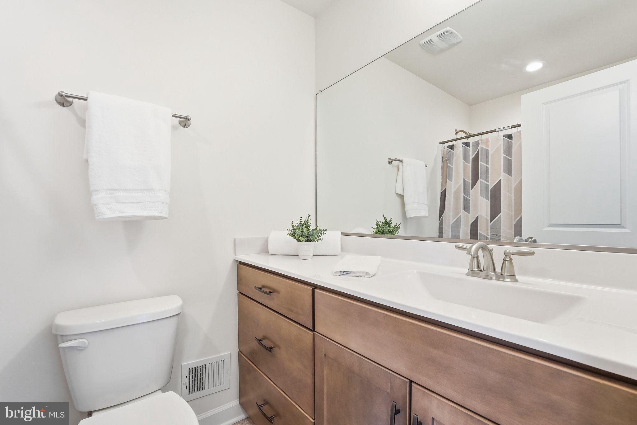 139 Oak View Street Culpeper, VA 22701 - Photo 32 of 42 Hall Bath