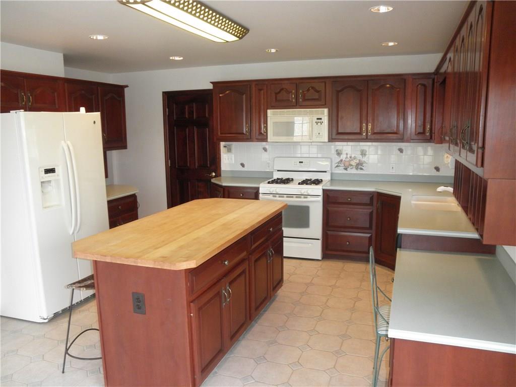 289 Sanitarium Road Washington, PA 15301 - Photo 8 of 25