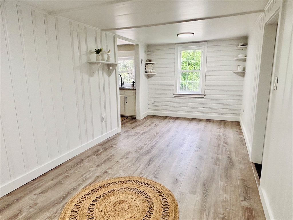 379 Main Street Mashpee, MA 02649 - Photo 8 of 19 Gallery Image 8