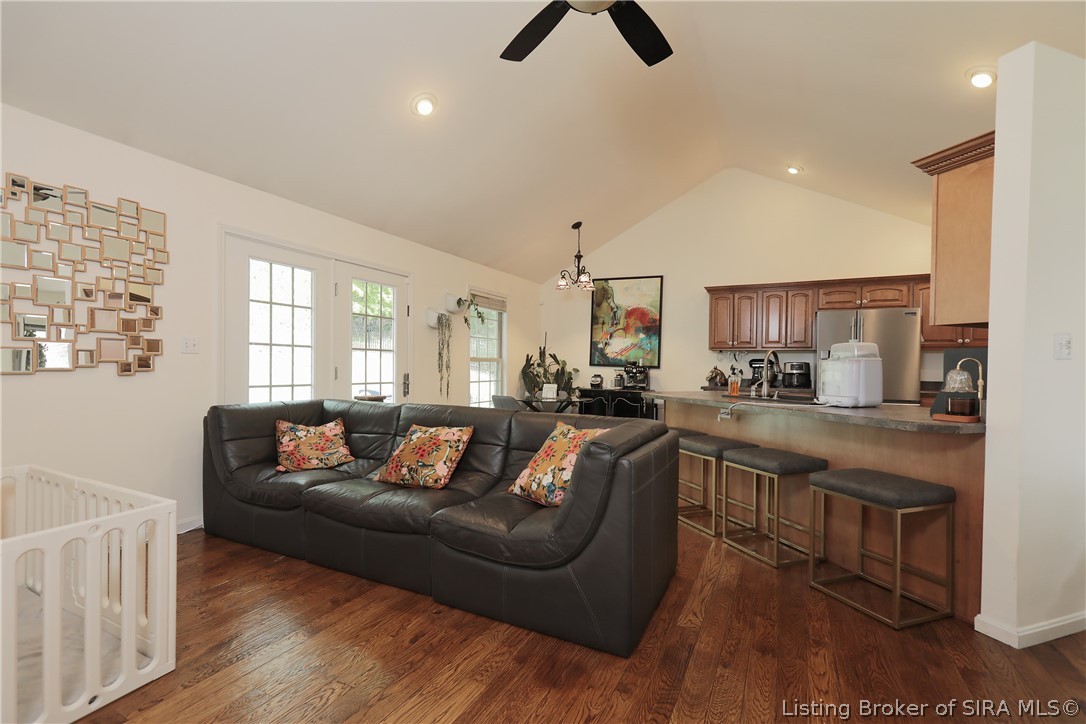 1014 Captain Frank Road New Albany, IN 47150 - Photo 11 of 58