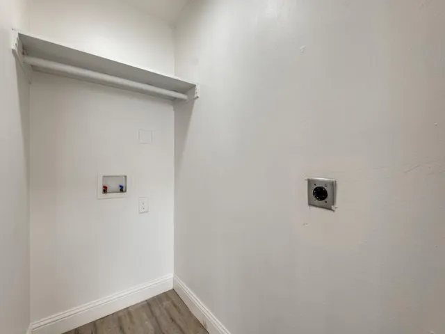 $1,150 | 6439 Hollis Avenue, Dallas, TX 75227