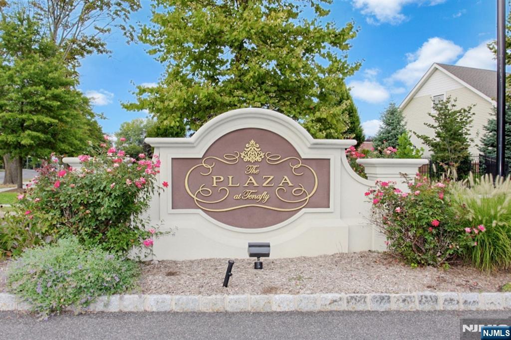 4102 Piermont Road Tenafly, NJ 07670 - Photo 25 of 31